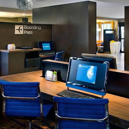 Courtyard By Marriott Hartford Windsor Airport Hotel Kültér fotó
