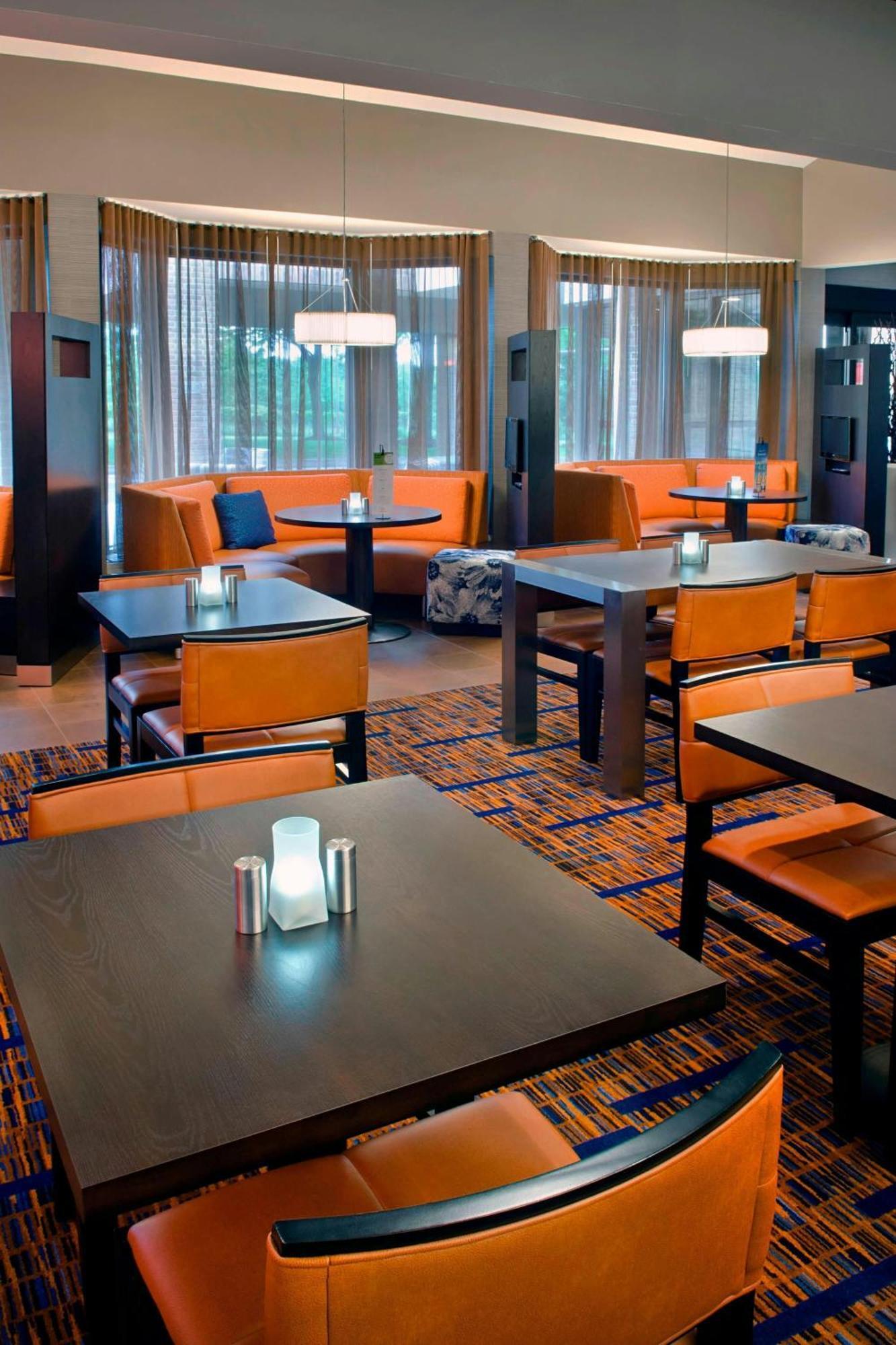 Courtyard By Marriott Hartford Windsor Airport Hotel Kültér fotó