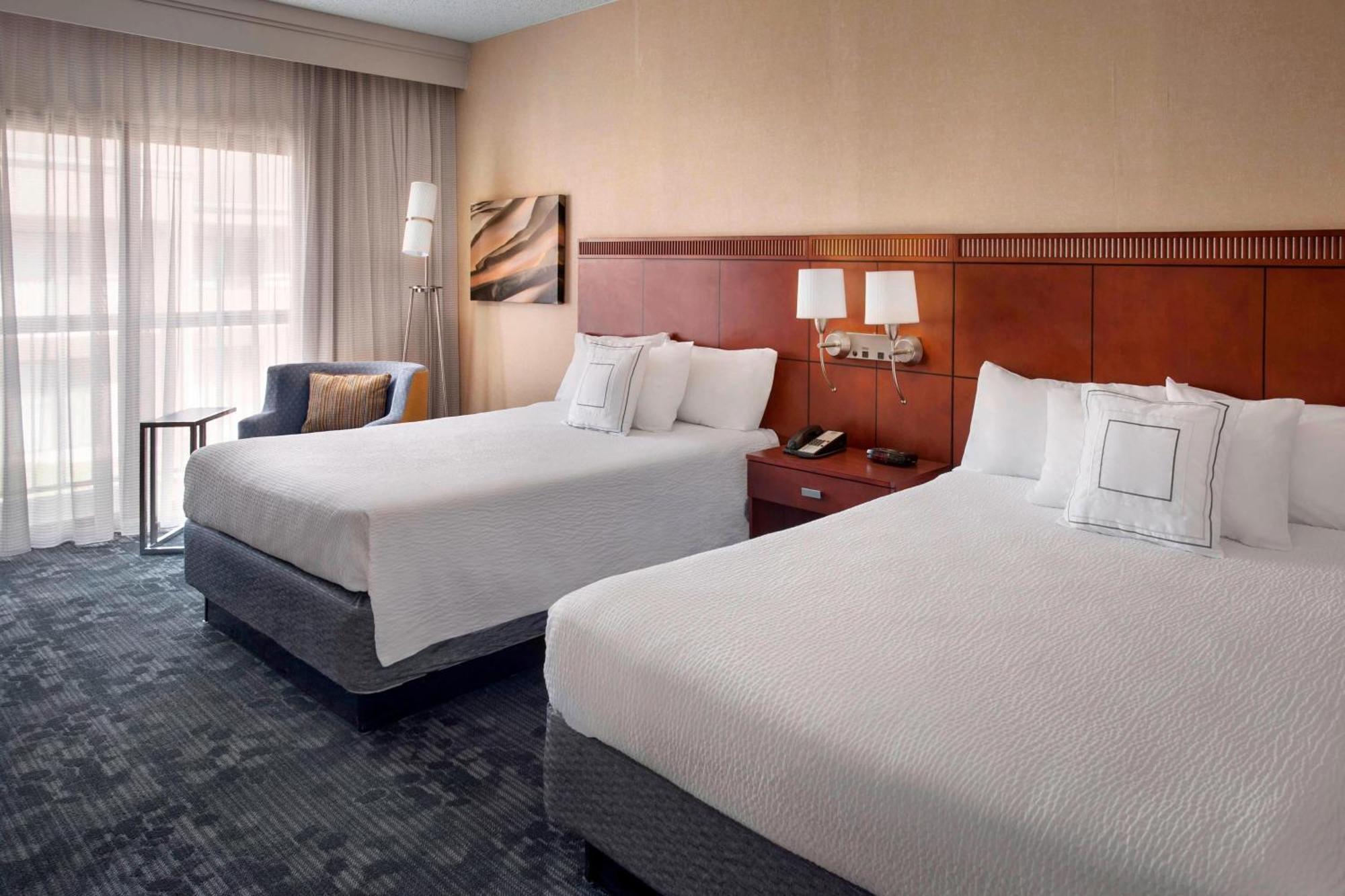 Courtyard By Marriott Hartford Windsor Airport Hotel Kültér fotó